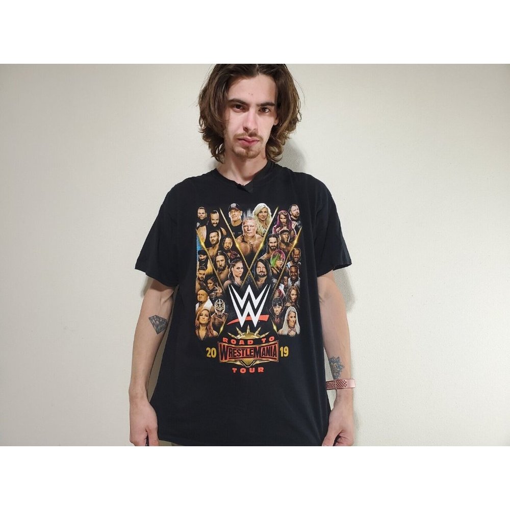 WWE Authentic Road To WrestleMania 2019 Black T Shirt Men's Size XL